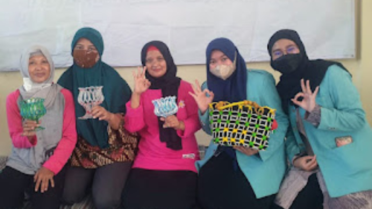 Gemi Nastiti Makamhaji Perdayakan Bank Sampah 